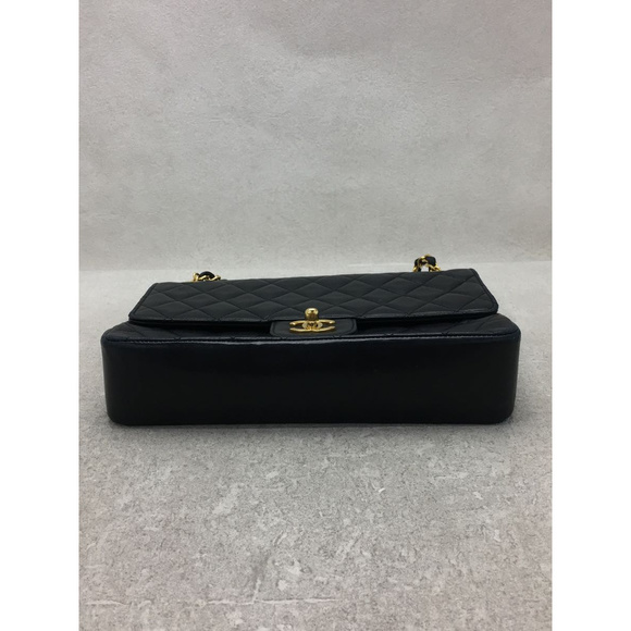 Chanel Matelasse Lambskin Chain Shoulder Bag - Picture 5 of 6